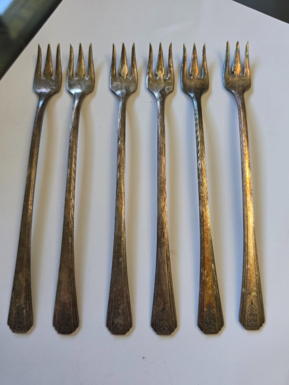 Vintage Oneida Clarion community par plate cocktail/seafood fork/pickles (6)